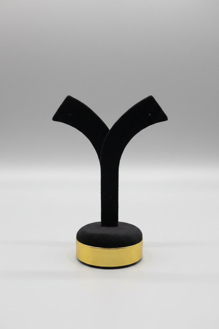 Earring stand suede