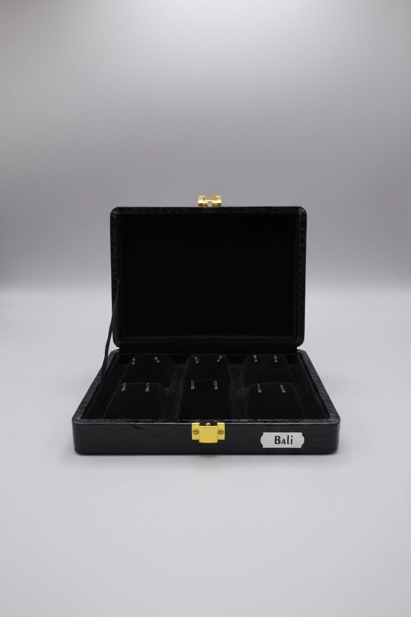 Small Crocodile Stock box Bali
