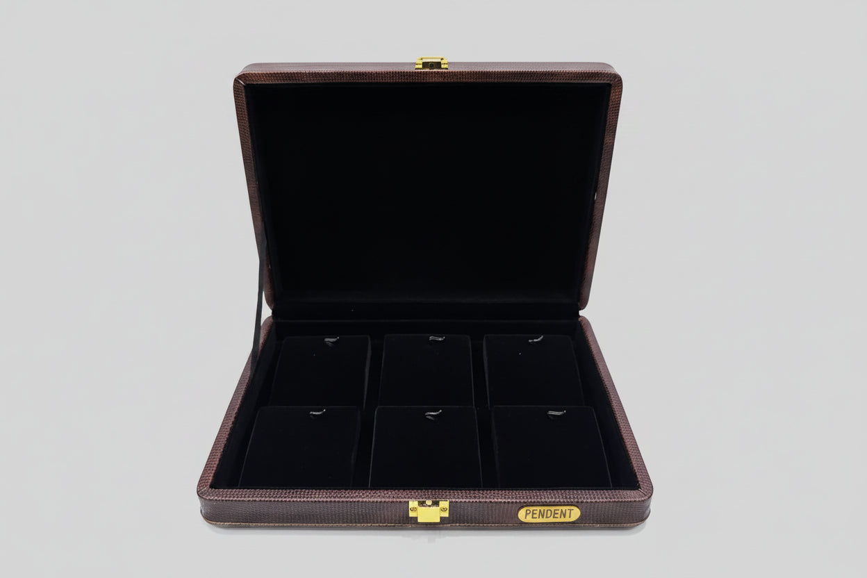 Lizard Stock Box Pendent
