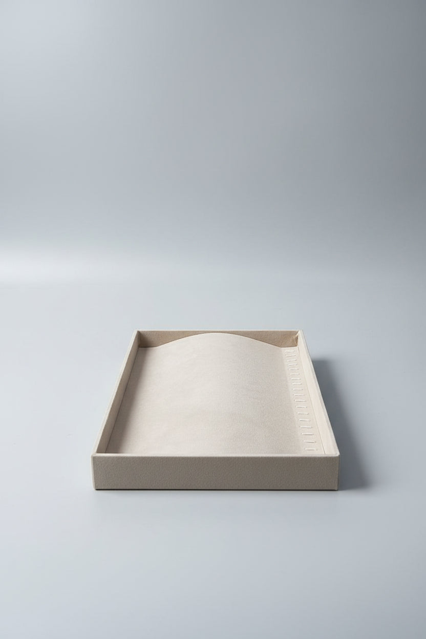 Chain Tray