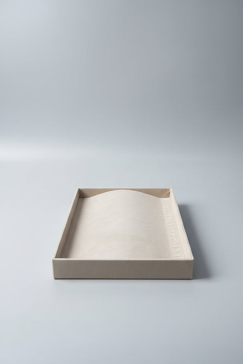 Chain Tray