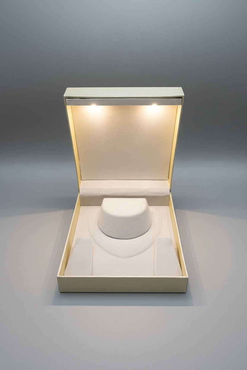 highneck spade led